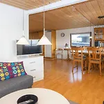 8 Person In Aabenraa-by Traum *