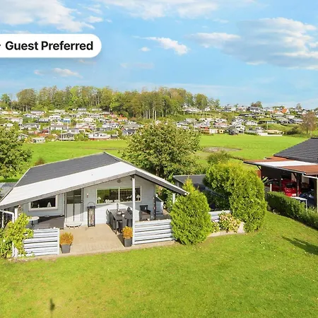 8 Person In Aabenraa-by Traum Vakantiehuis *