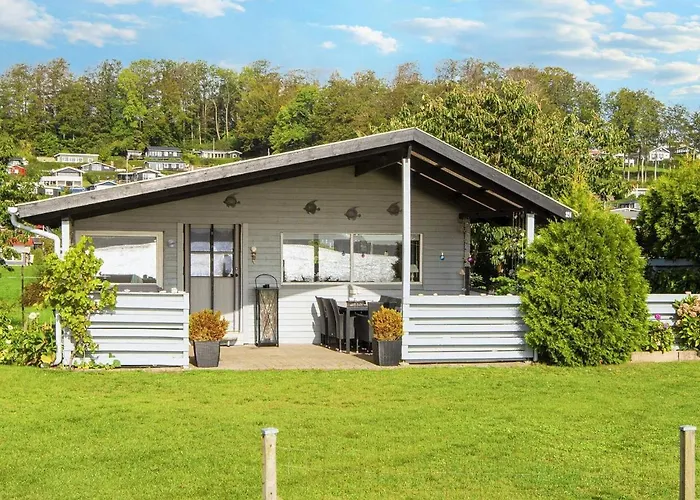 8 Person In Aabenraa-by Traum Vakantiehuis *