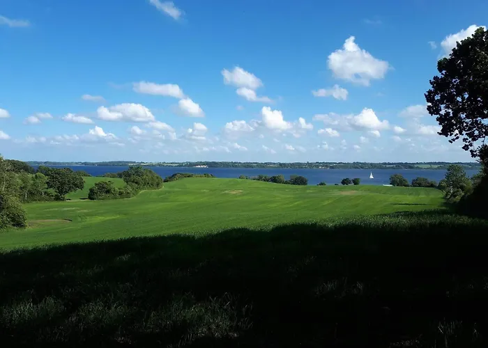 8 Person In Aabenraa-by Traum Vakantiehuis